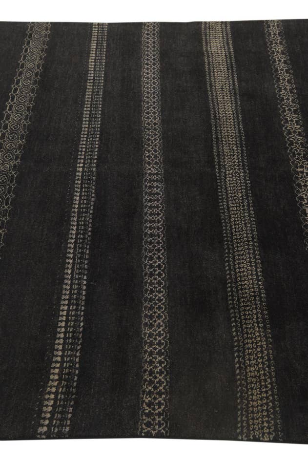 Detail image of 5' 7 x 8' Hand Knotted Kashkuli Gabbeh Wool Rug