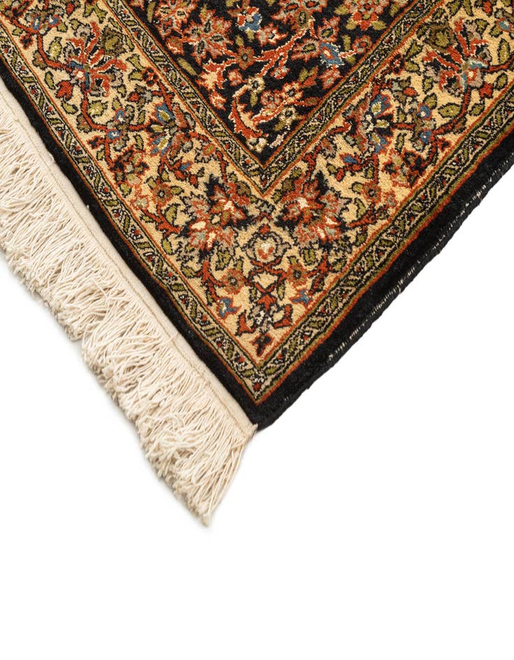 Detail image of 4' 3 x 6' 2 Hand Knotted Kashmir Oriental Wool Rug