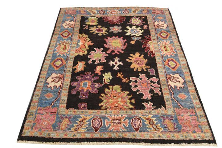 4' 3 x 5' 9 Hand Knotted Kazak Rug
