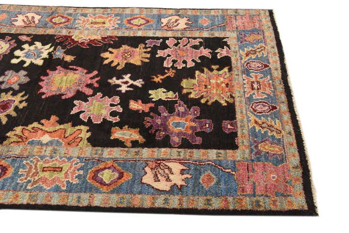 4' 3 x 5' 9 Hand Knotted Kazak Rug