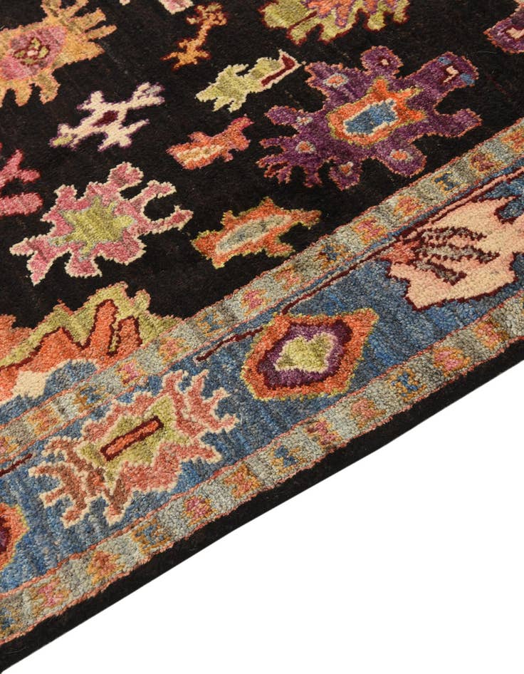 Detail image of 4' 3 x 5' 9  Hand Knotted Kazak Rug