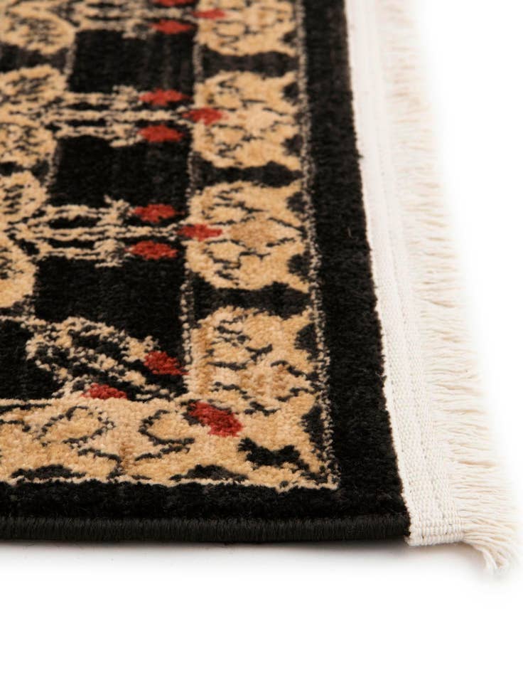 Detail image of 5' x 8' Kensington Rug