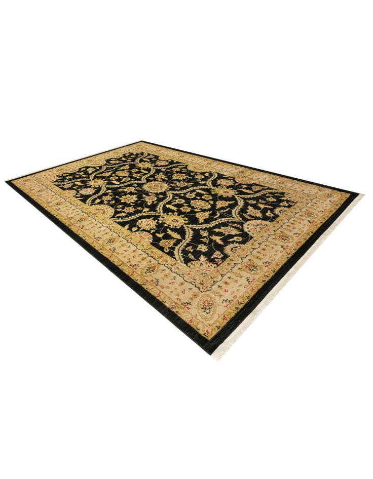 Detail image of 5' x 8' Kensington Rug