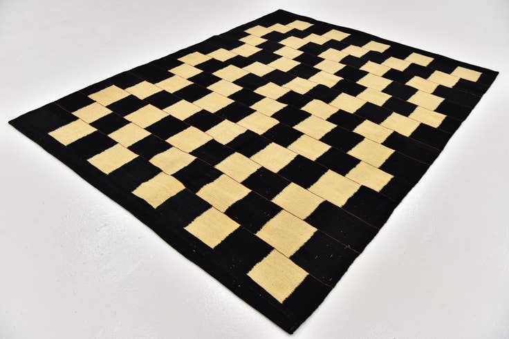 Detail image of 5' 3 x 6' 9 Hand Woven Kilim Modern Wool Rug