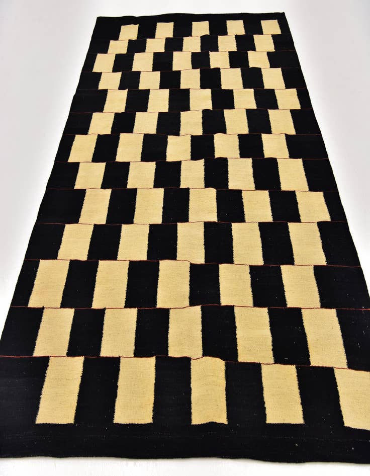 Detail image of 5' 3 x 6' 9 Hand Woven Kilim Modern Wool Rug