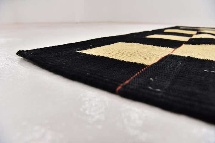 5' 3 x 6' 9 Hand Woven Kilim Modern Wool Rug