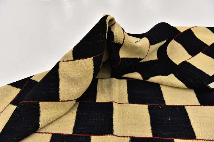 5' x 6' 10 Hand Woven Kilim Modern Wool Rug