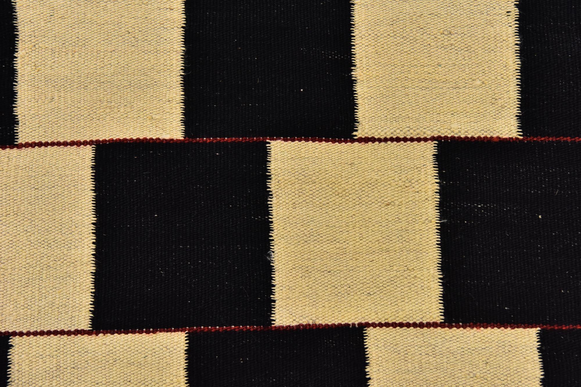 5' x 6' 9 Hand Woven Kilim Modern Wool Rug