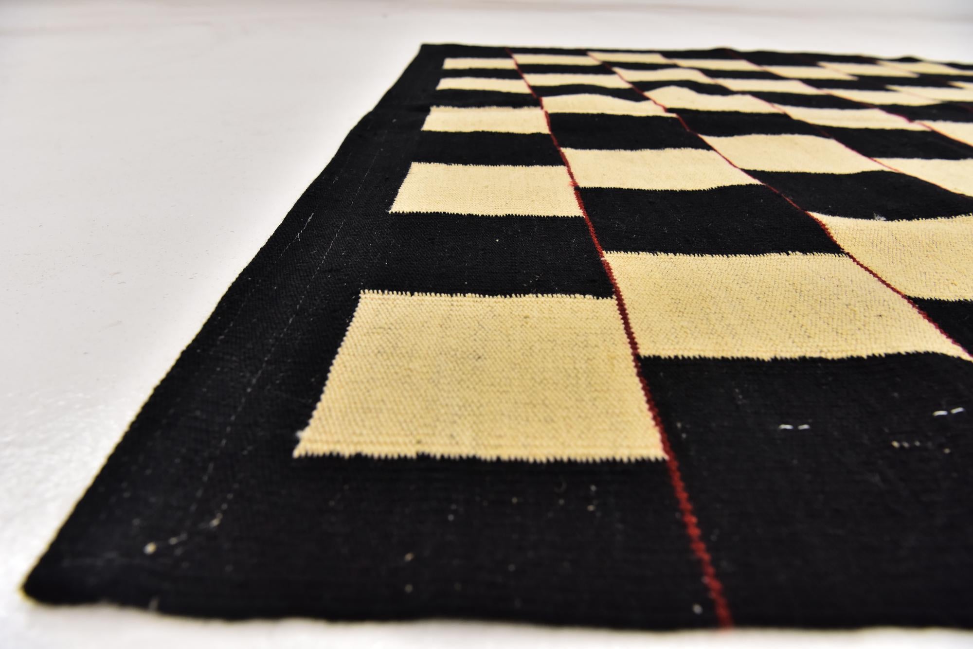 5' x 6' 9 Hand Woven Kilim Modern Wool Rug