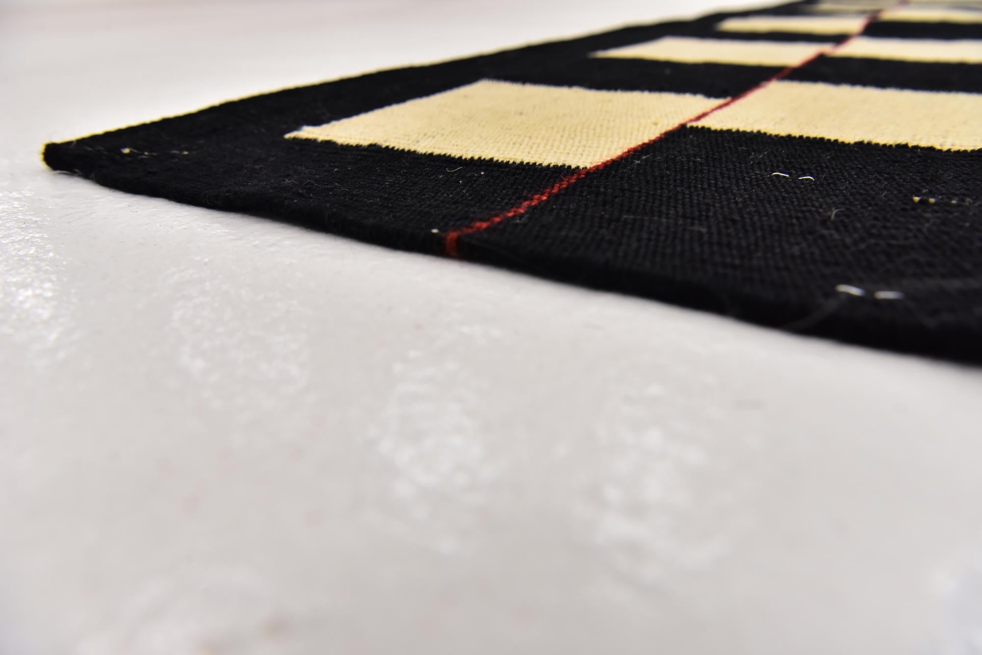 5' x 6' 9 Hand Woven Kilim Modern Wool Rug