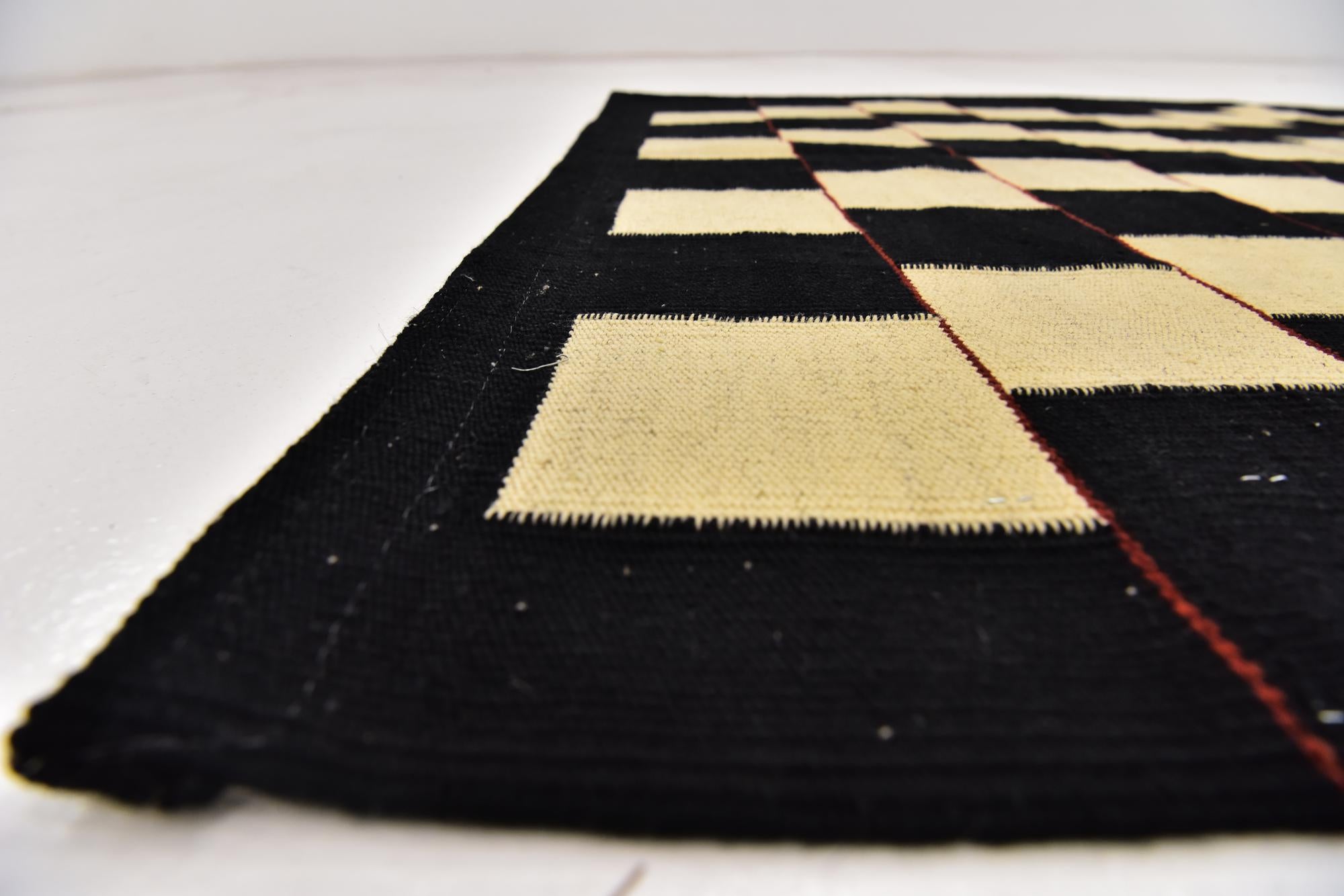 4' 3 x 6' Hand Woven Kilim Modern Wool Rug
