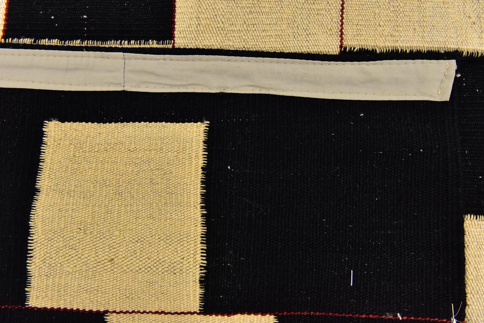 5' x 6' 9 Hand Woven Kilim Modern Wool Rug