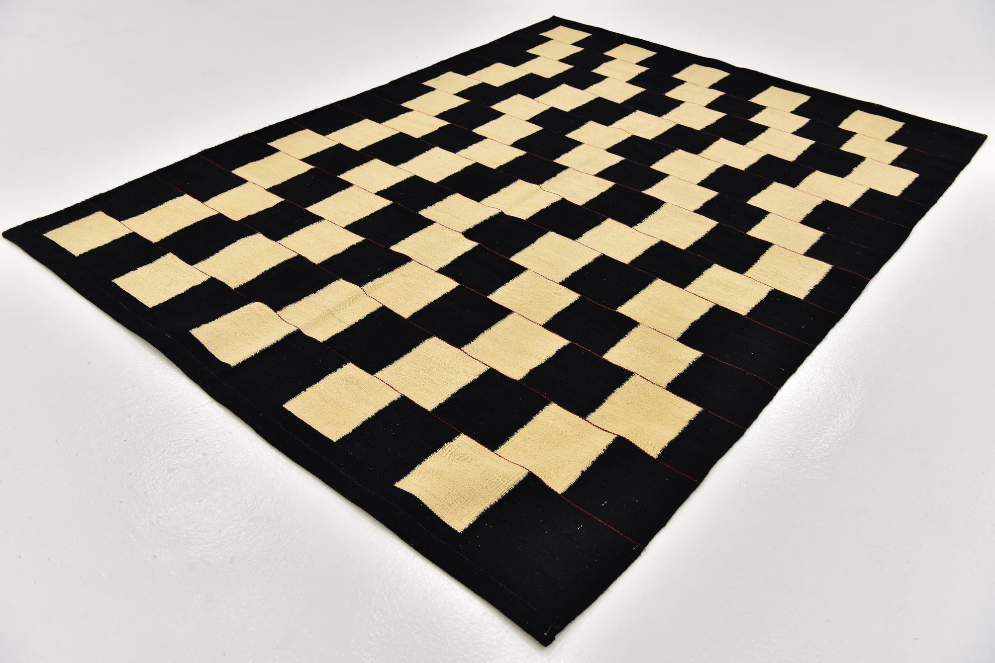 5' x 6' 9 Hand Woven Kilim Modern Wool Rug