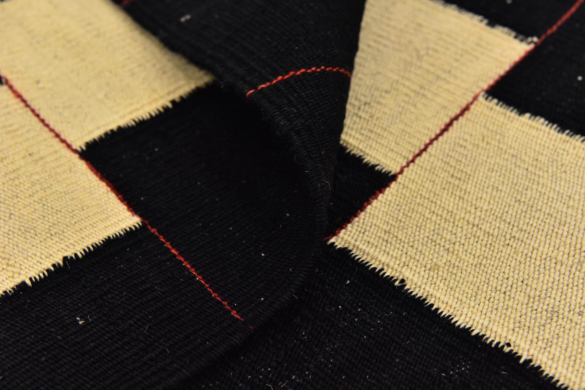 5' x 6' 9 Hand Woven Kilim Modern Wool Rug