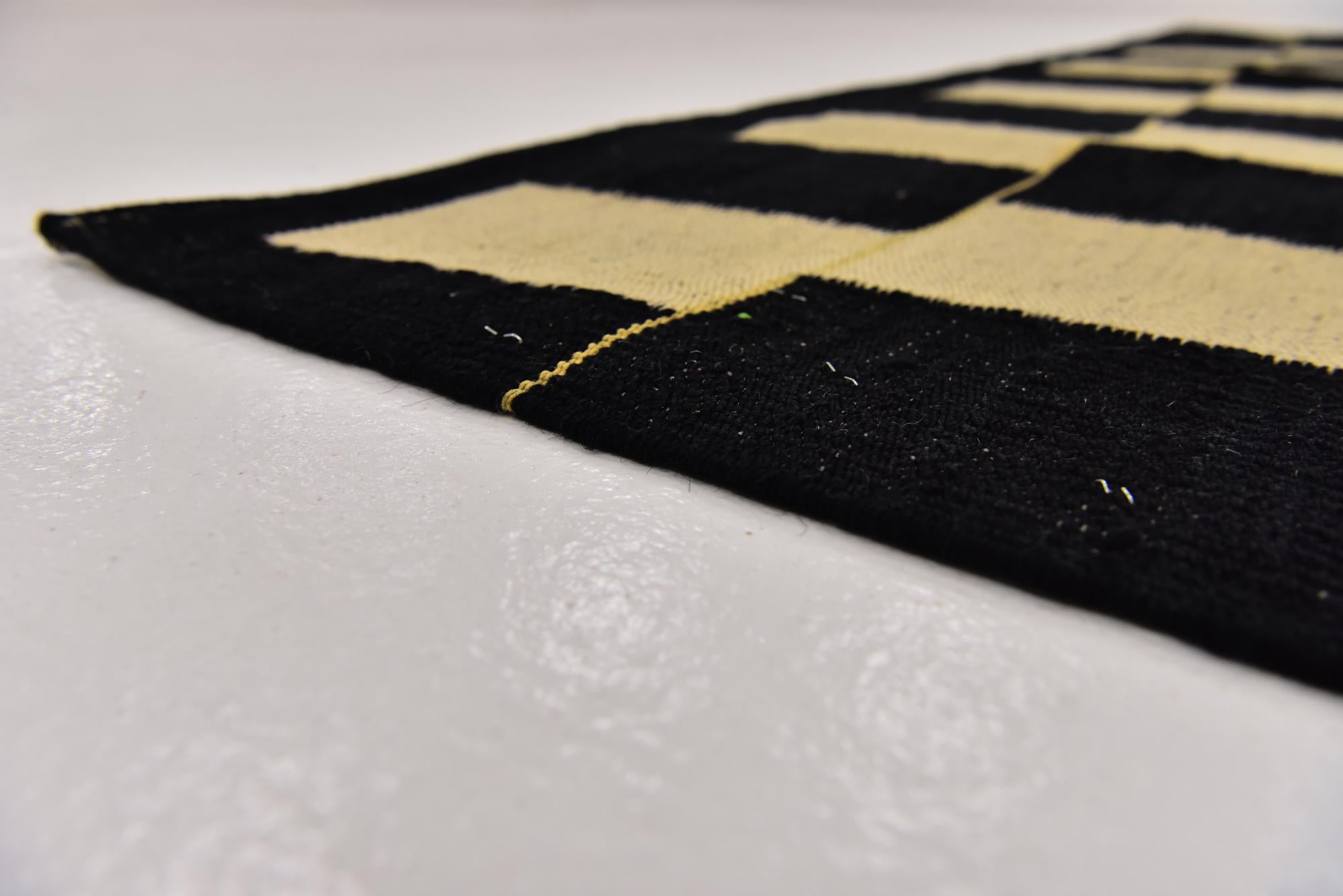 6' 2 x 7' 9 Hand Woven Kilim Modern Wool Rug