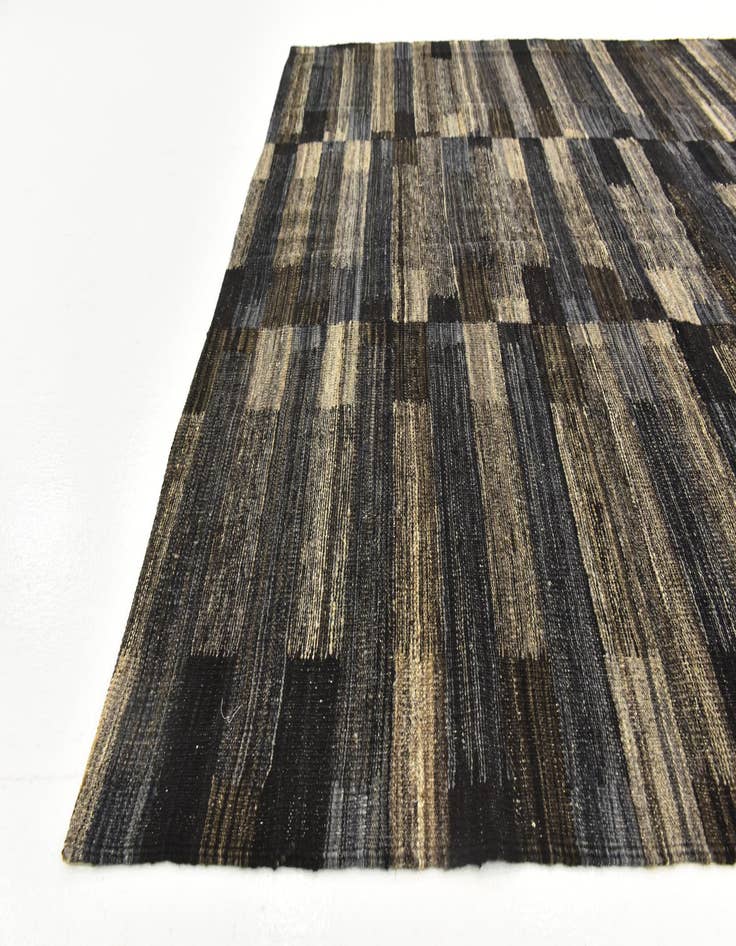 Detail image of 6' 3 x 7' 6  Hand Woven Kilim Modern Wool Rug