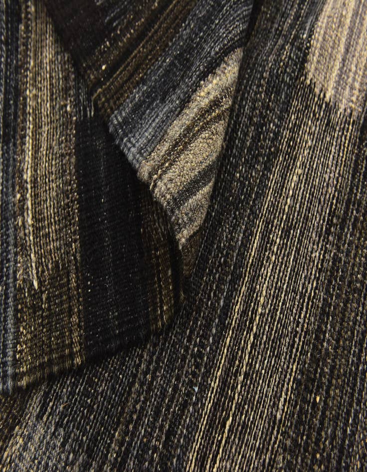 Detail image of 6' 3 x 7' 6  Hand Woven Kilim Modern Wool Rug