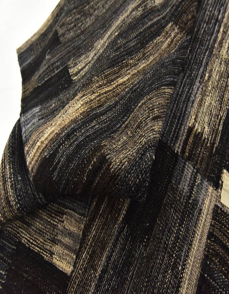 Detail image of 6' 3 x 7' 6  Hand Woven Kilim Modern Wool Rug