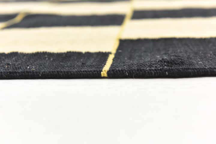 6' x 7' 9 Hand Woven Kilim Modern Wool Rug