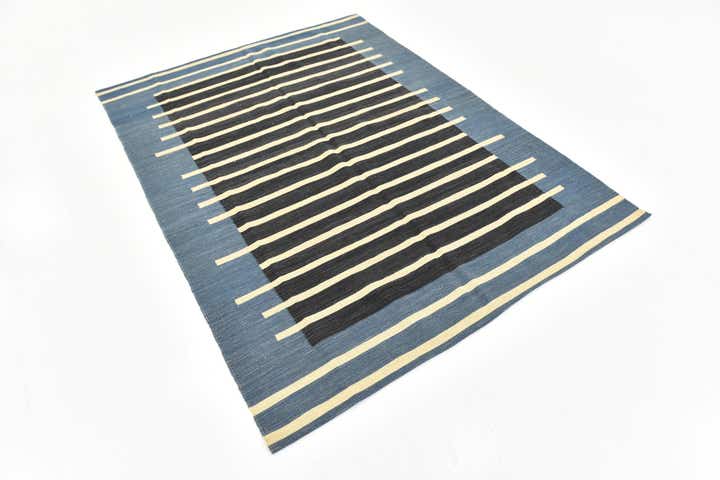 5' x 6' 6 Hand Woven Kilim Modern Wool Rug