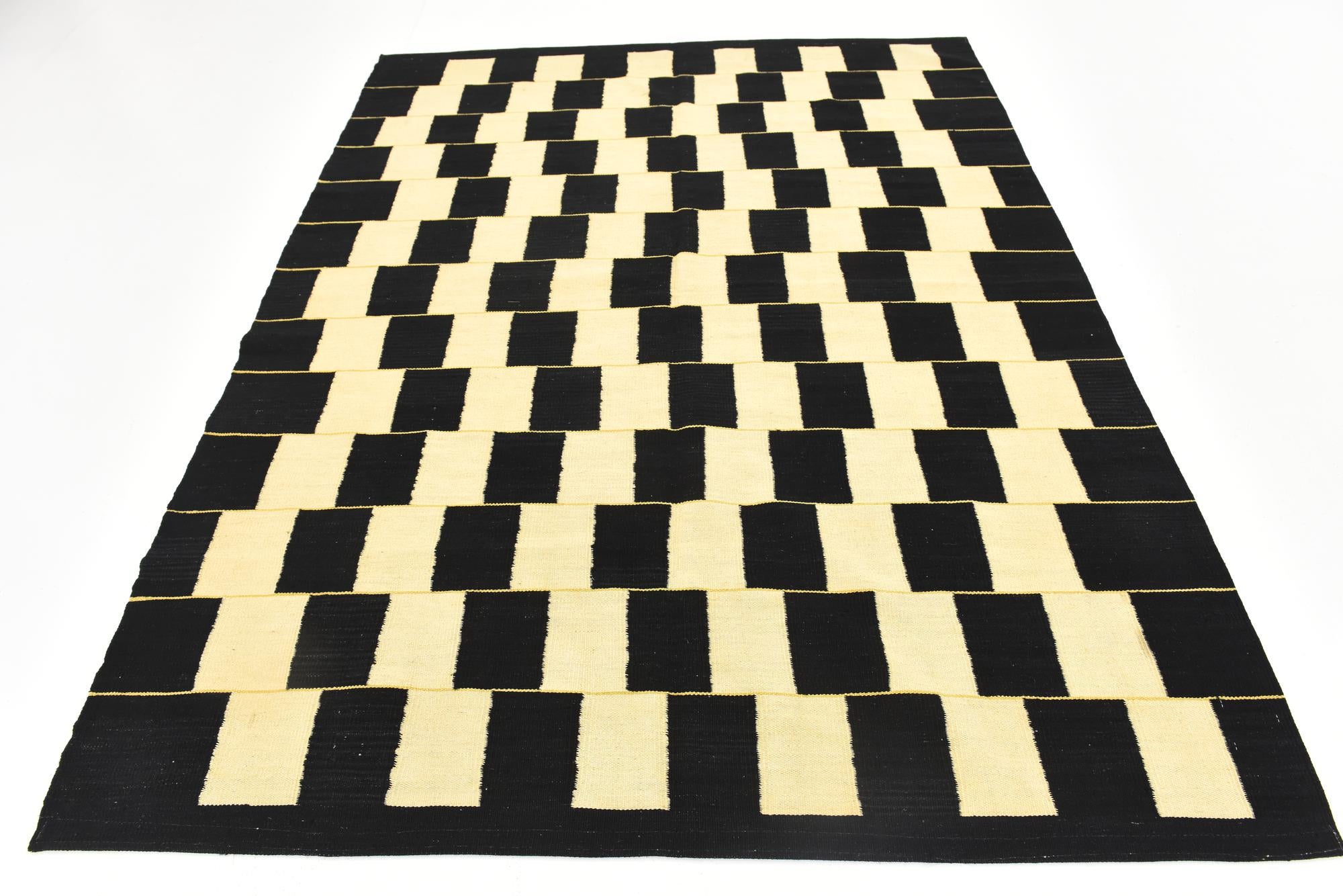6' x 7' 9 Hand Woven Kilim Modern Wool Rug