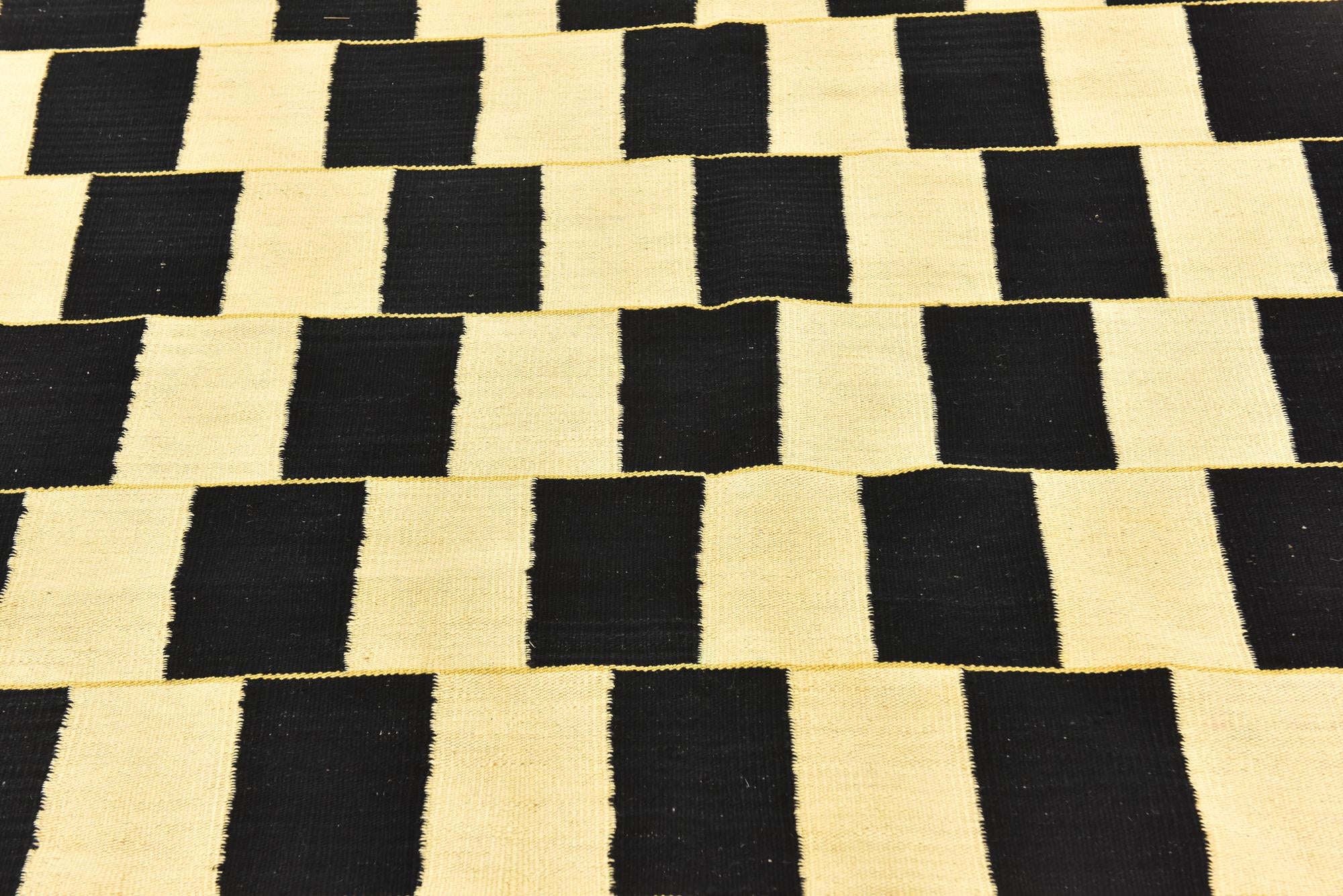 6' x 7' 9 Hand Woven Kilim Modern Wool Rug