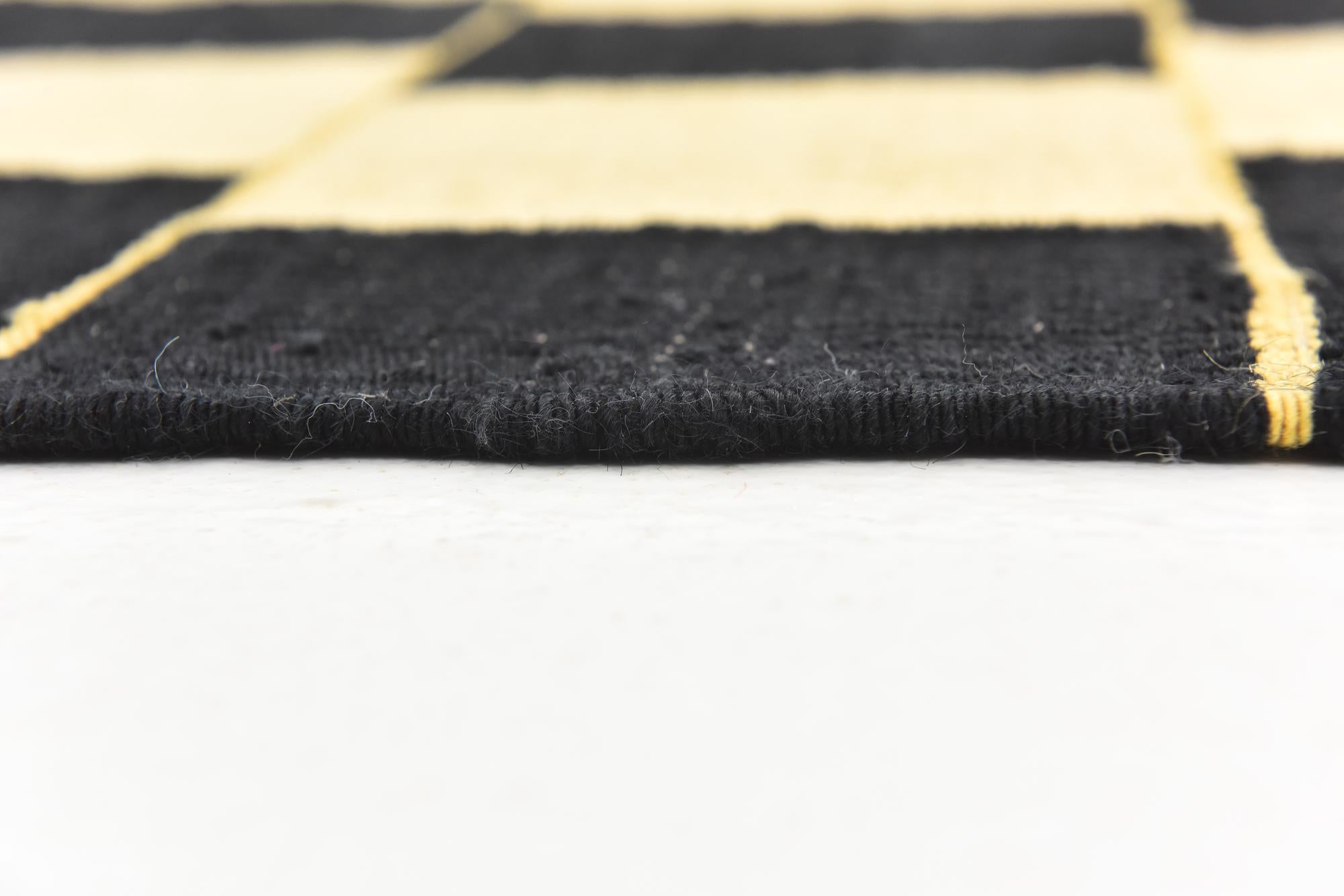 6' x 7' 9 Hand Woven Kilim Modern Wool Rug