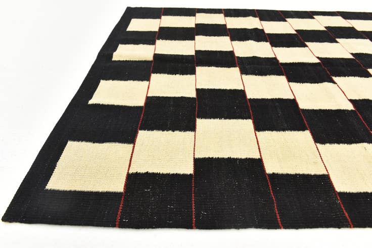 Detail image of 4' 4 x 6' Hand Woven Kilim Modern Wool Rug