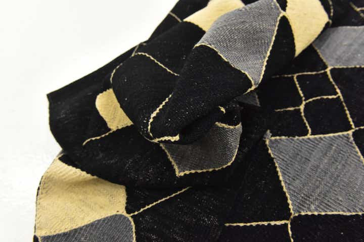 5' 4 x 6' 4 Hand Woven Kilim Modern Wool Rug