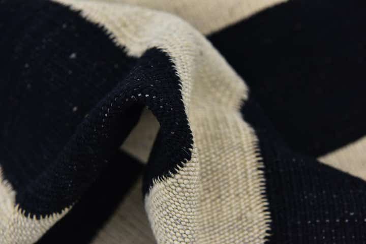 6' x 7' 8 Hand Woven Kilim Modern Wool Rug