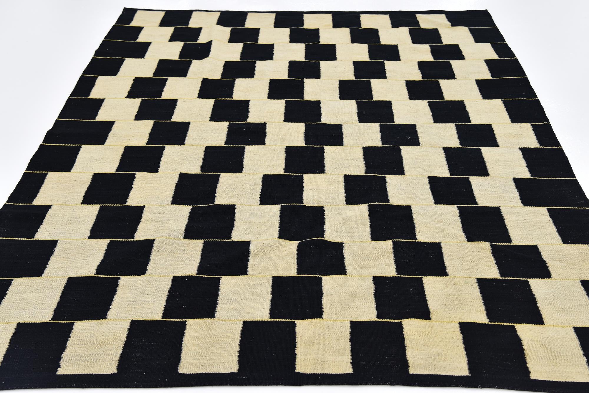 6' x 7' 10 Hand Woven Kilim Modern Wool Rug