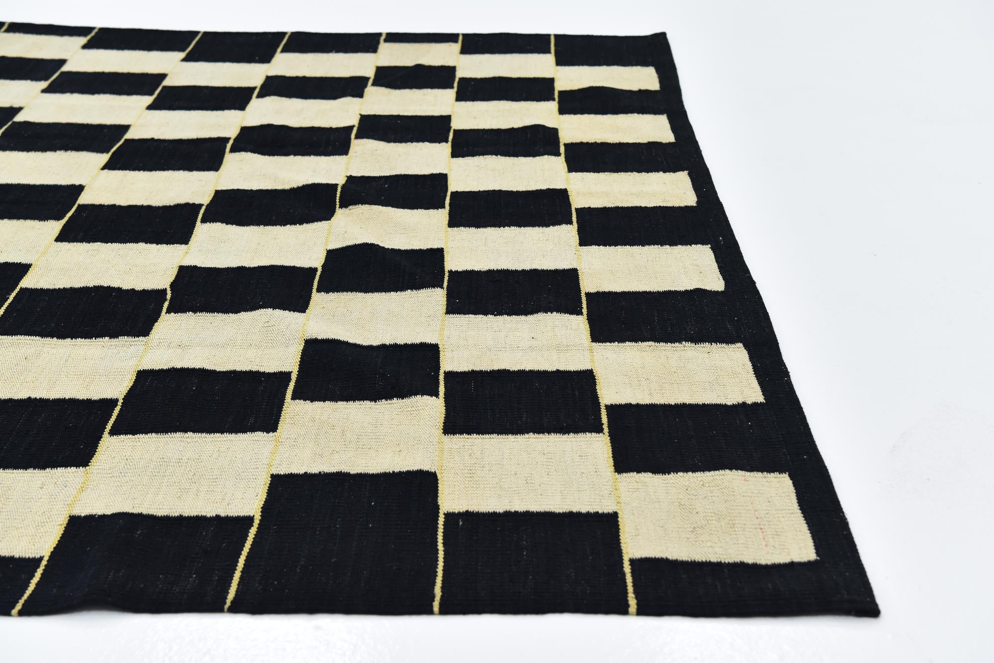6' x 7' 10 Hand Woven Kilim Modern Wool Rug