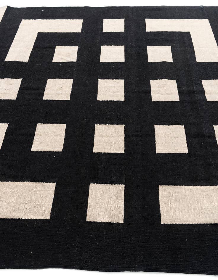 Detail image of 6' 9 x 9' 7  Hand Woven Kilim Modern Wool Rug