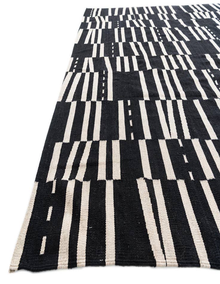 Detail image of 6' 10 x 9' 8 Hand Woven Kilim Modern Wool Rug