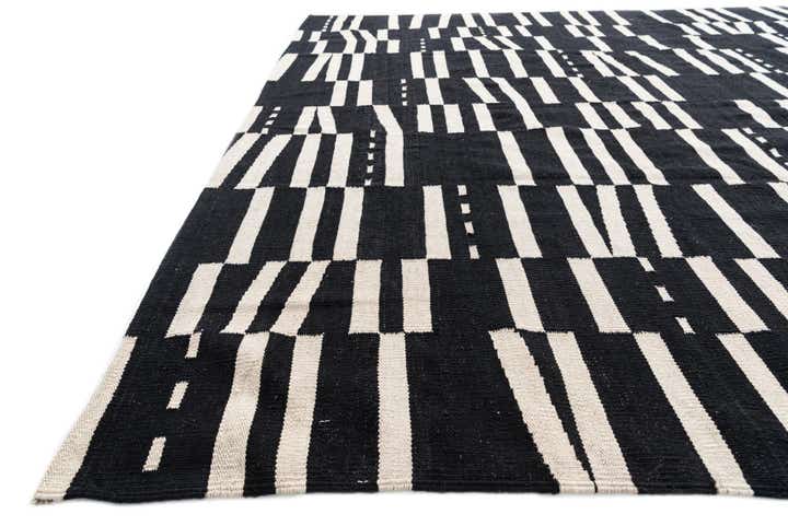 6' 10 x 9' 8 Hand Woven Kilim Modern Wool Rug