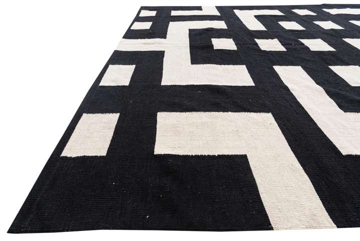 8' 2 x 9' 6 Hand Woven Kilim Modern Wool Rug