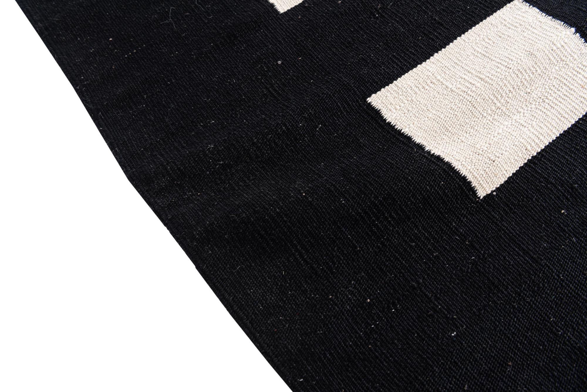 8' 2 x 9' 6 Hand Woven Kilim Modern Wool Rug