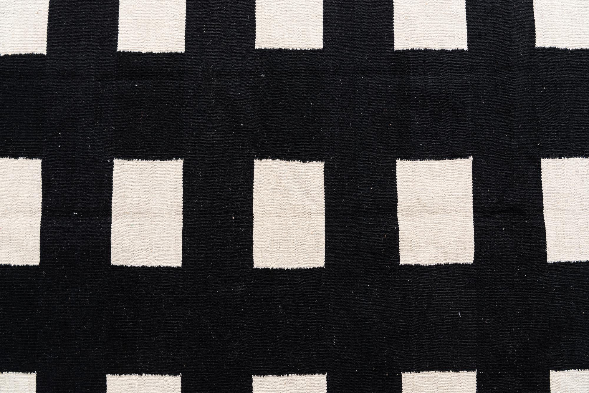 8' 2 x 9' 6 Hand Woven Kilim Modern Wool Rug