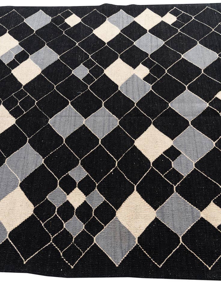 Detail image of 4' 10 x 6' 7  Hand Woven Kilim Modern Wool Rug