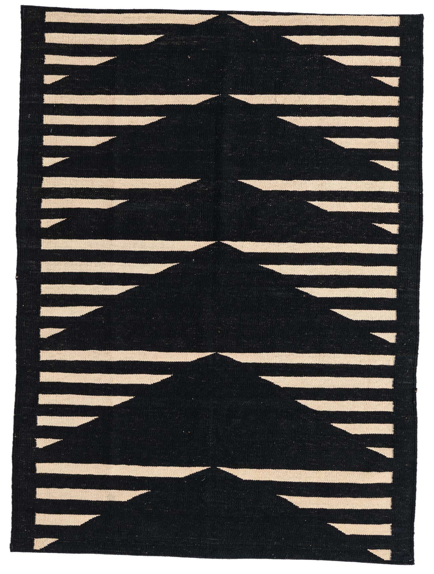 4' 1 x 5' 7 Hand Woven Kilim Modern Wool Rug