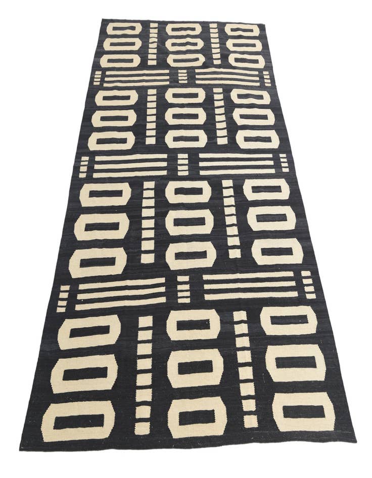 Detail image of 6' 6 x 9' 8  Hand Woven Kilim Modern Wool Rug