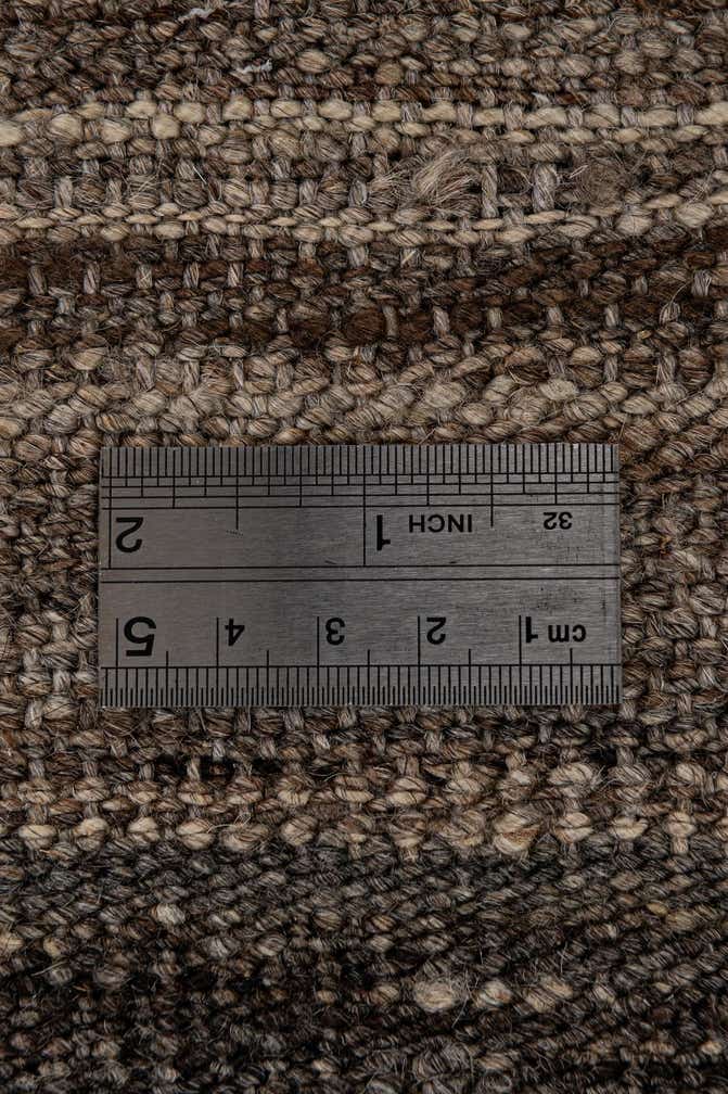 5' 6 x 6' 3 Hand Woven Kilim Modern Wool Rug