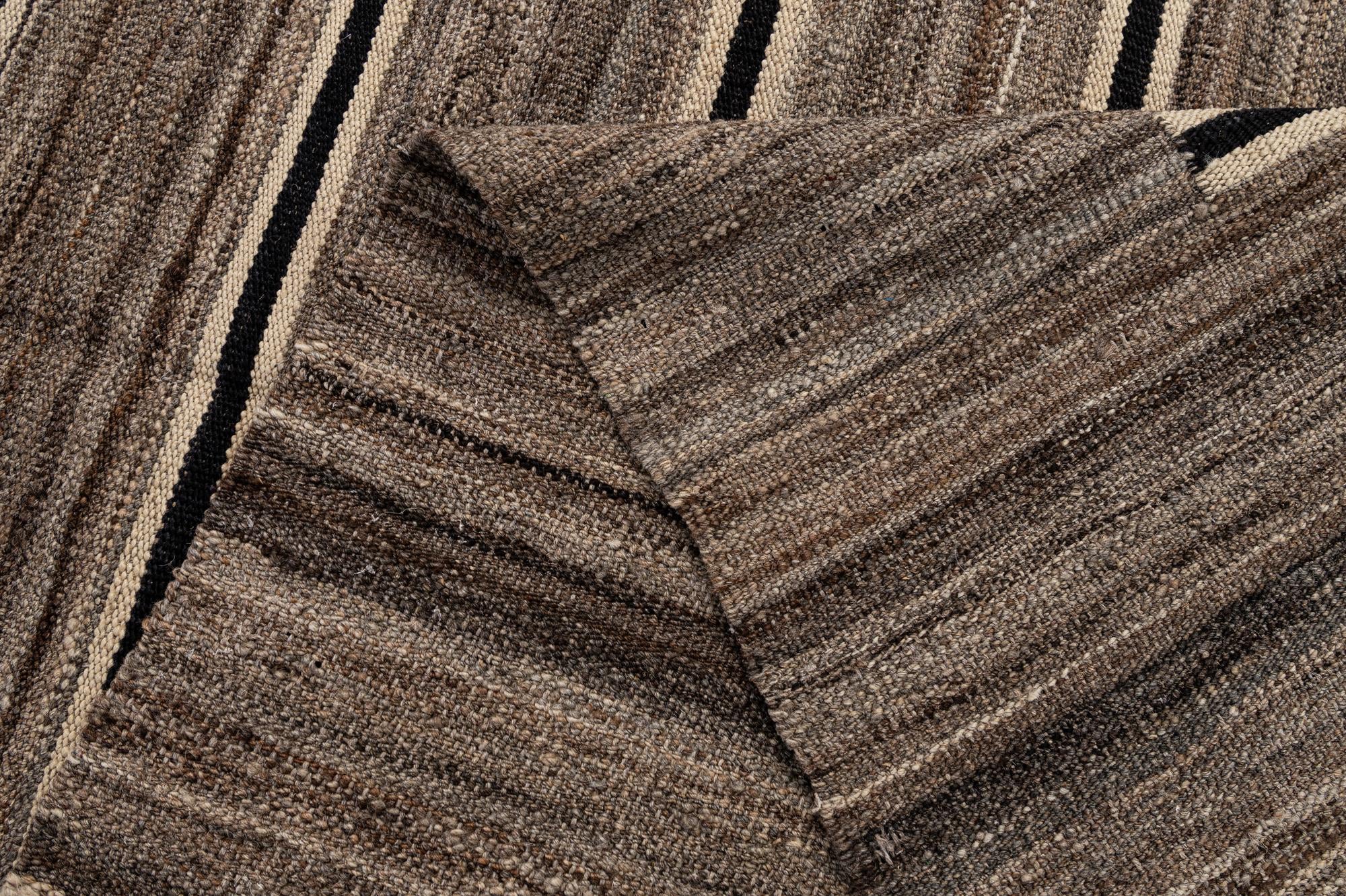 5' 6 x 6' 3 Hand Woven Kilim Modern Wool Rug