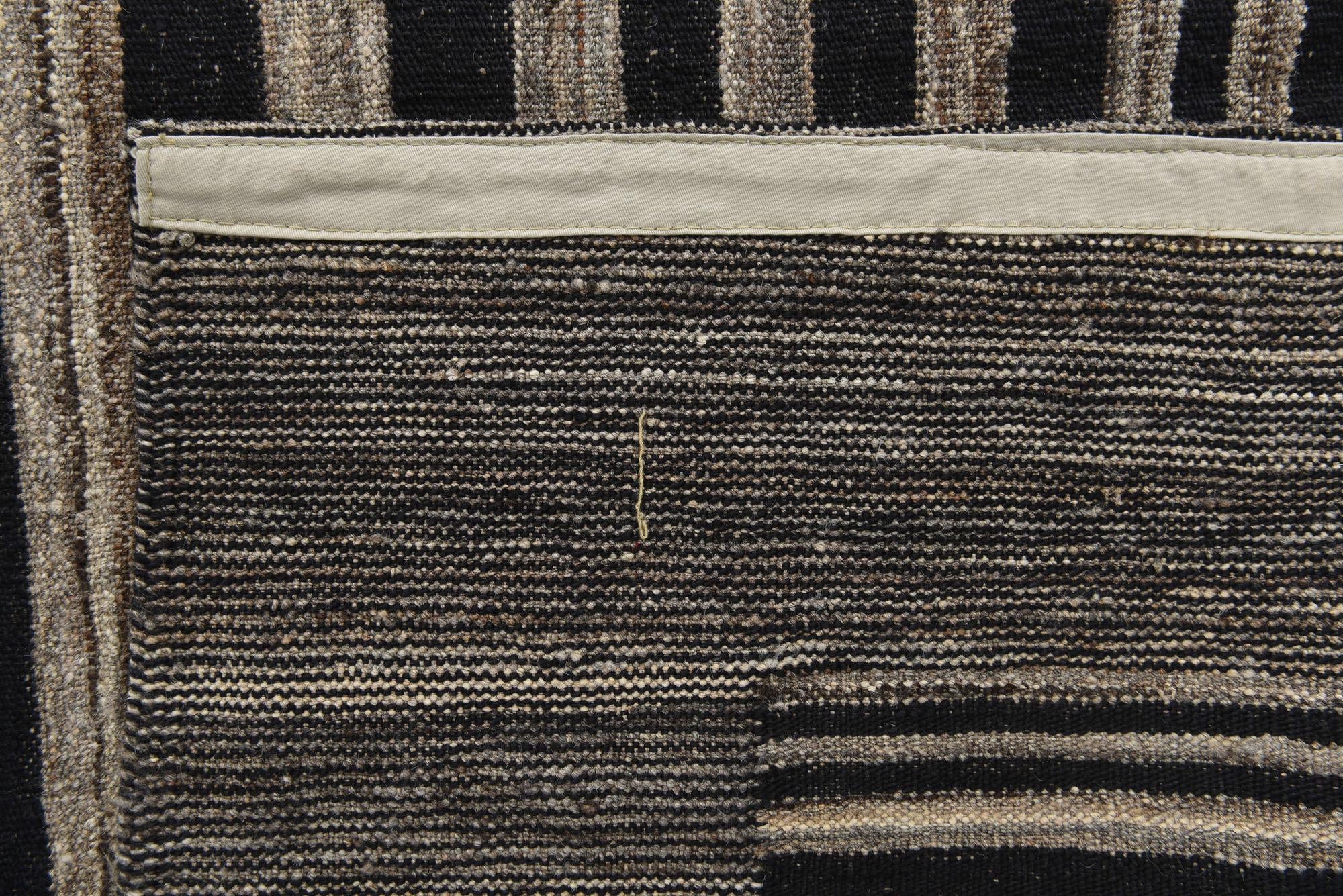 5' 4 x 6' 2 Hand Woven Kilim Modern Wool Rug