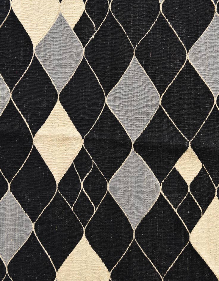 Detail image of 5' 10 x 7' 8  Hand Woven Kilim Modern Wool Rug