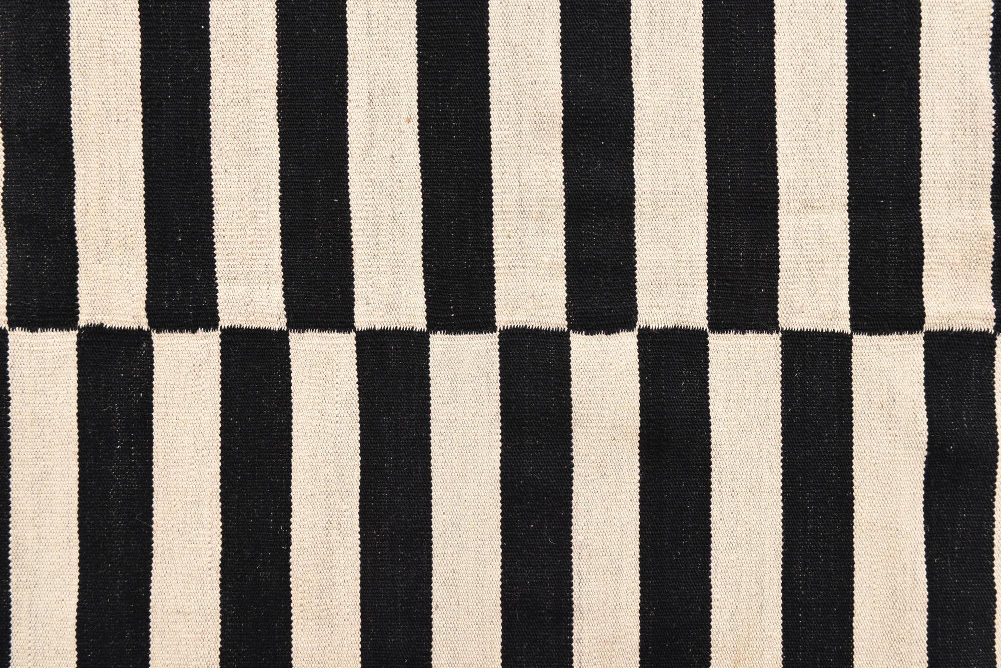 6' 6 x 9' 10 Hand Woven Kilim Modern Wool Rug