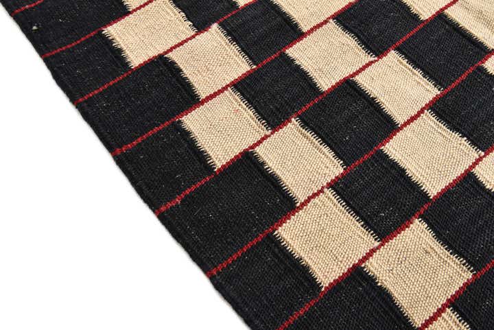 5' x 6' 2 Hand Woven Kilim Modern Wool Rug