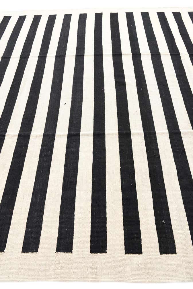 8' 3 x 9' 8 Hand Woven Kilim Modern Wool Rug