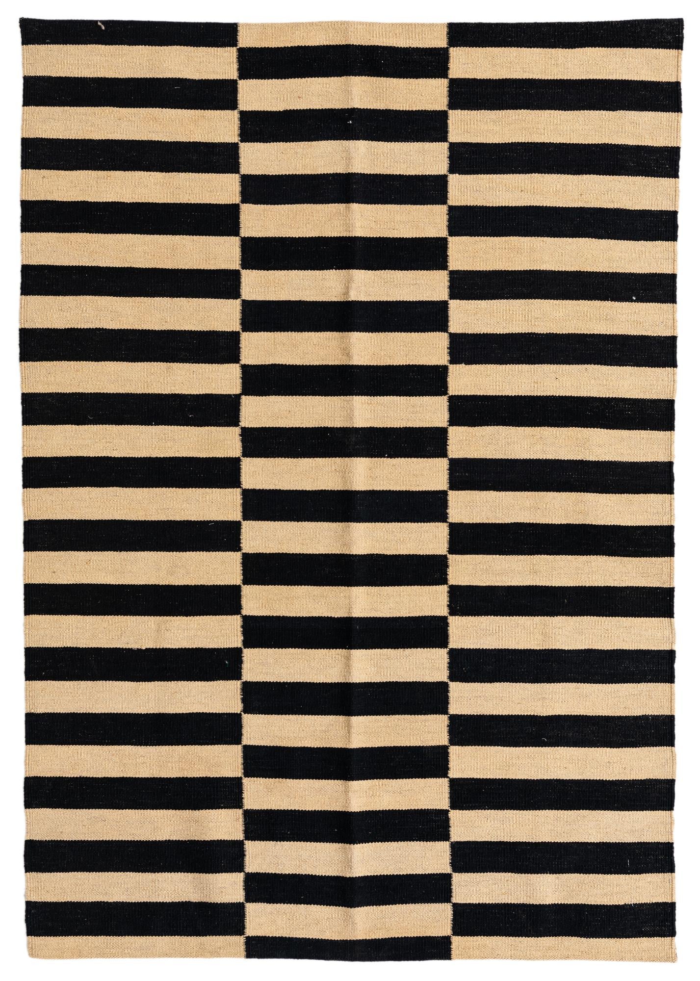 4' 1 x 6' Hand Woven Kilim Modern Wool Rug