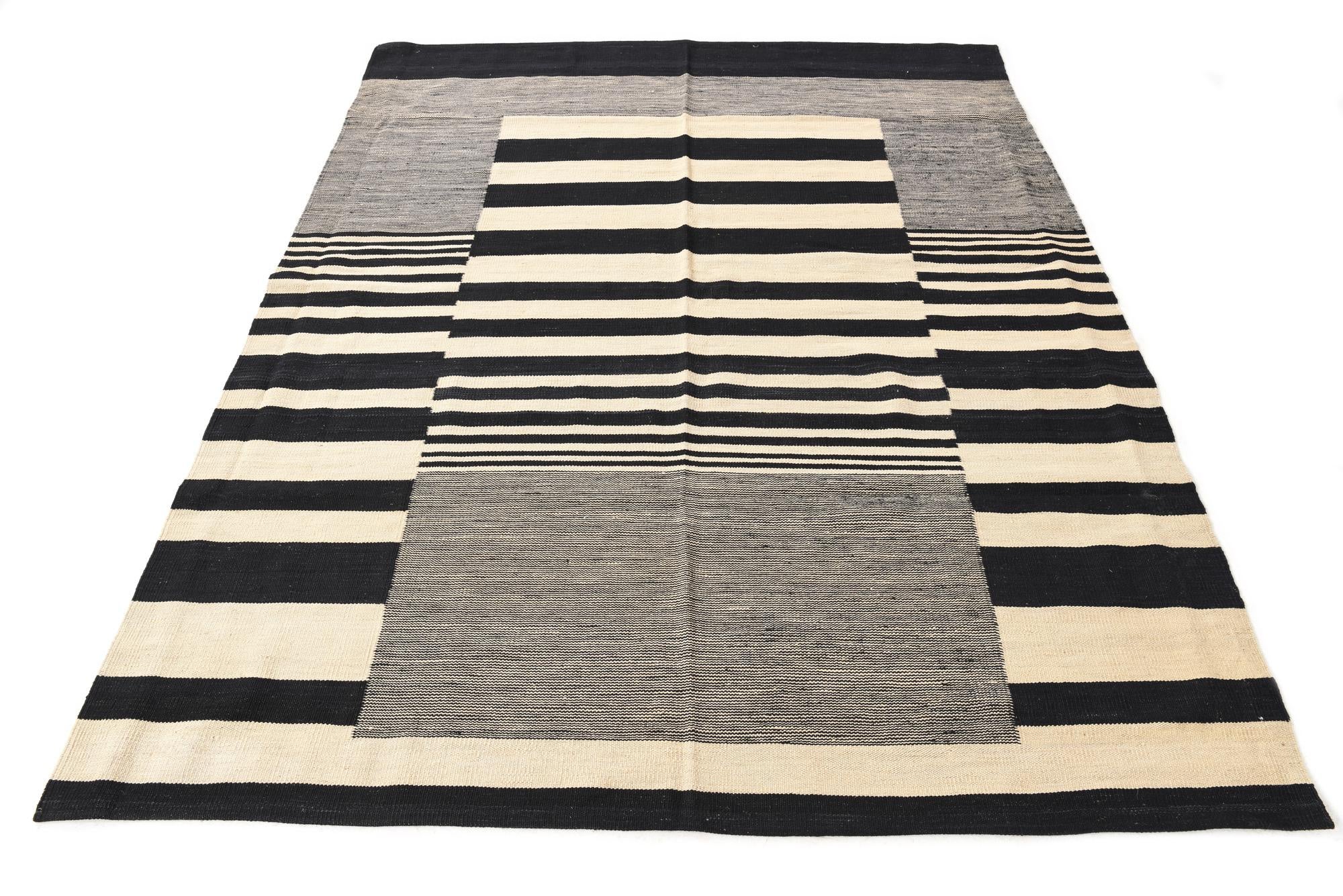 6' x 7' 7 Hand Woven Kilim Modern Wool Rug